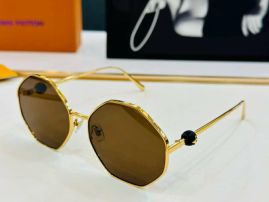 Picture of LV Sunglasses _SKUfw57312943fw